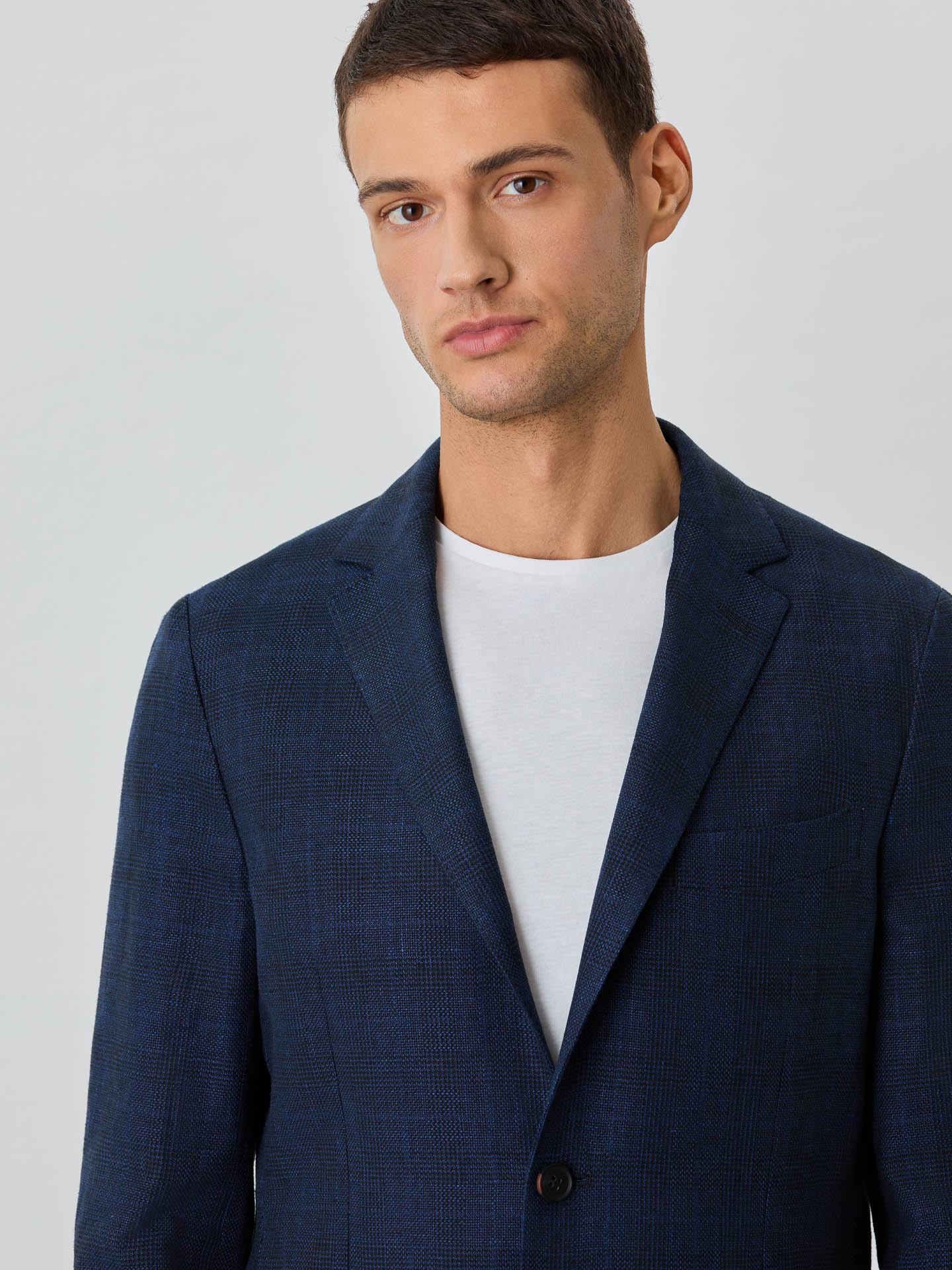 Unstructured Plain Structure Blazer With Patch Pockets In Linen - Image 2