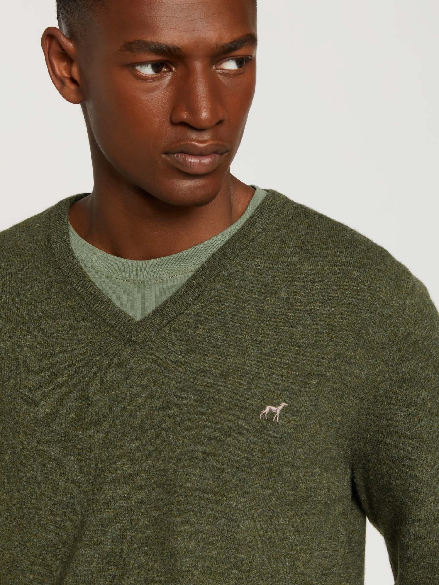 V-neck sweater - Image 14