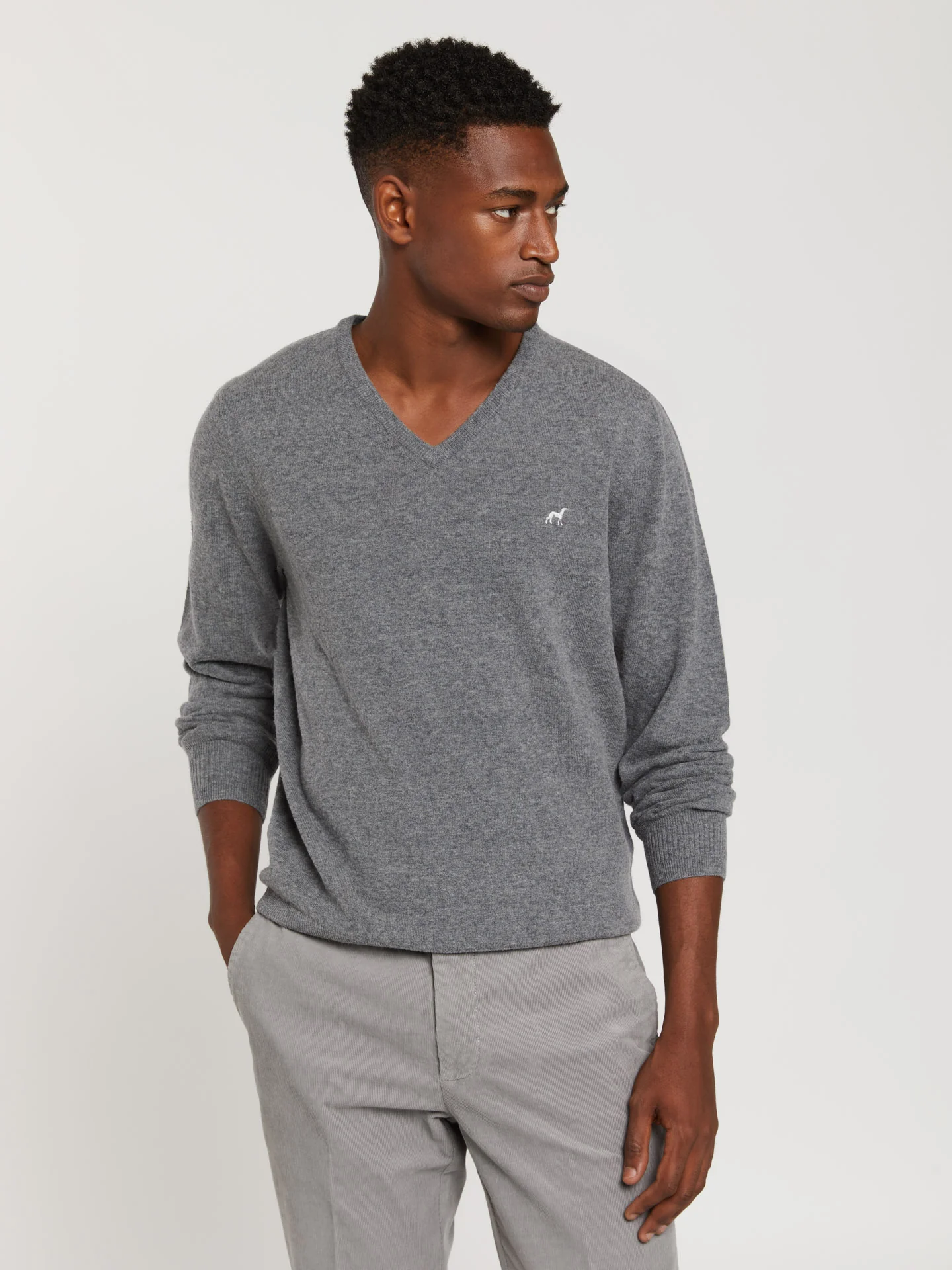 V-neck sweater - Image 20