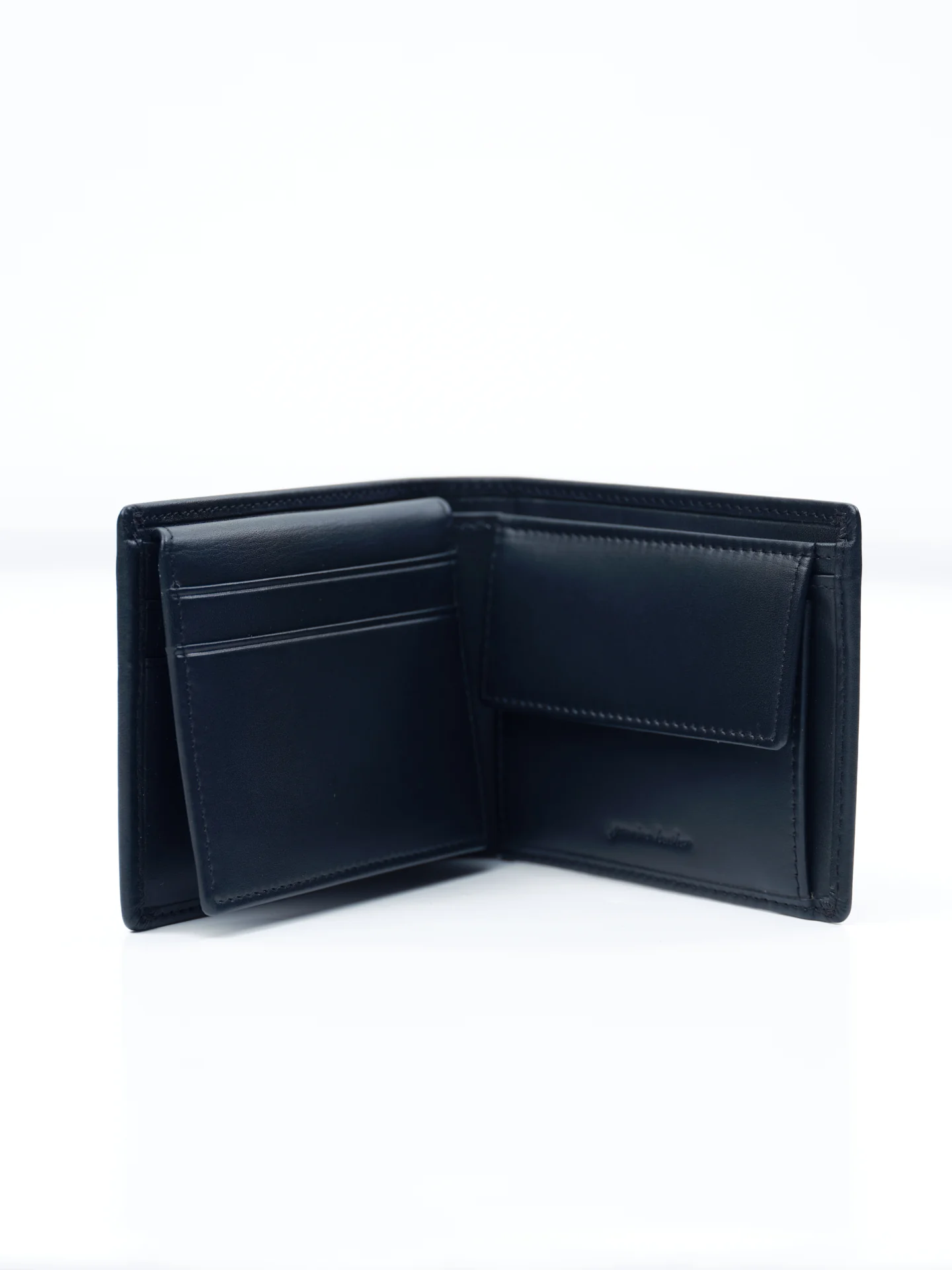 Wallet in vegan leather - Image 6