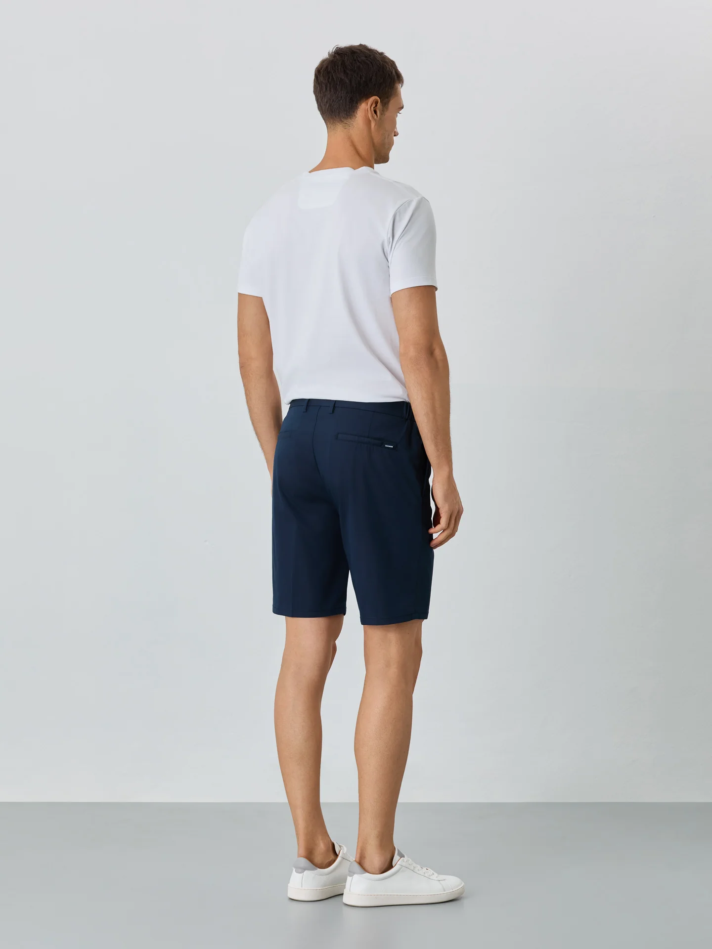 Water-repellent Bermuda Shorts With Elasticated Waistband - Image 3