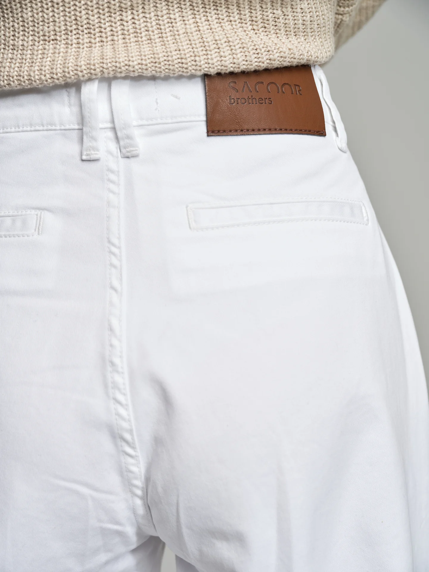 Wide leg white denim trousers - Image 4