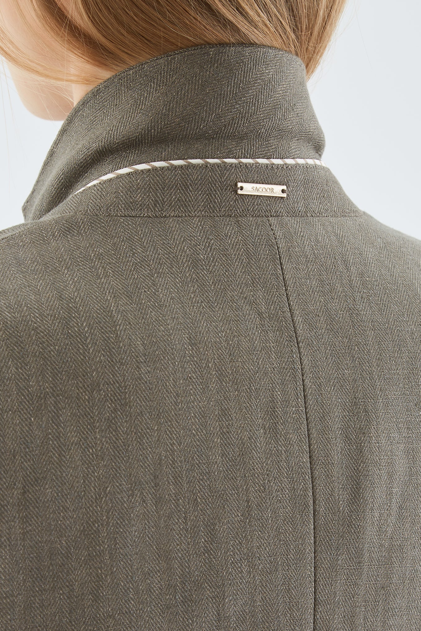 Woman's Linen Slim Fit Blazer - Image 4
