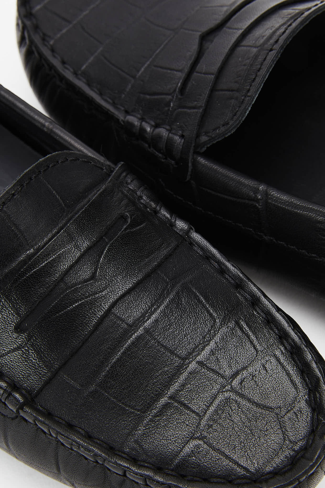 Women's Casual Driver Shoes in Genuine Leather - Image 5