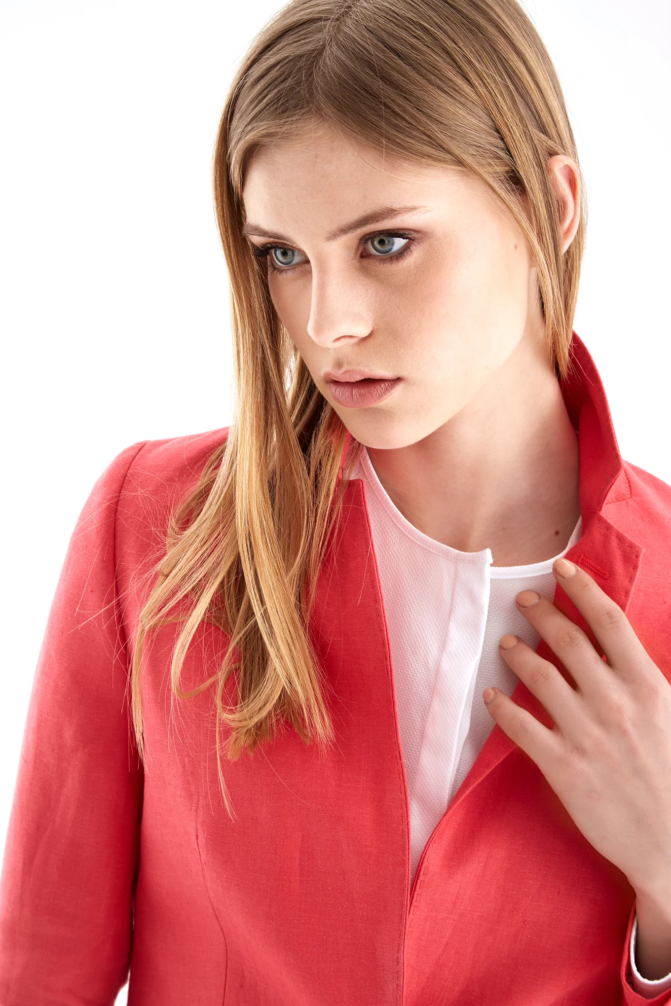 Women's Classic Linen Blazer - Image 10