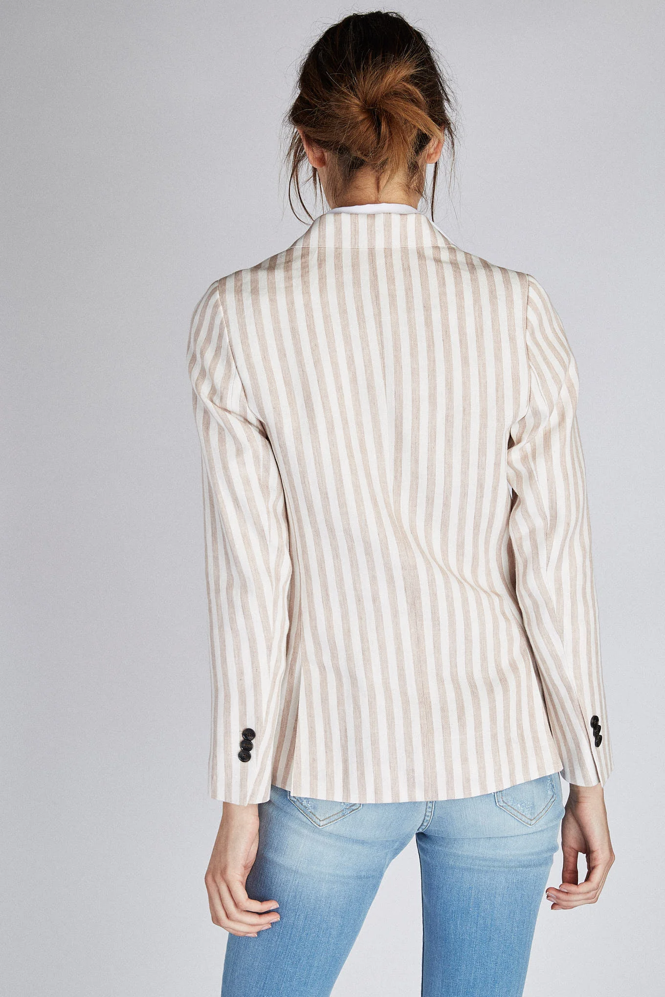 Women's Classic Slim Fit Linen Blazer - Image 2
