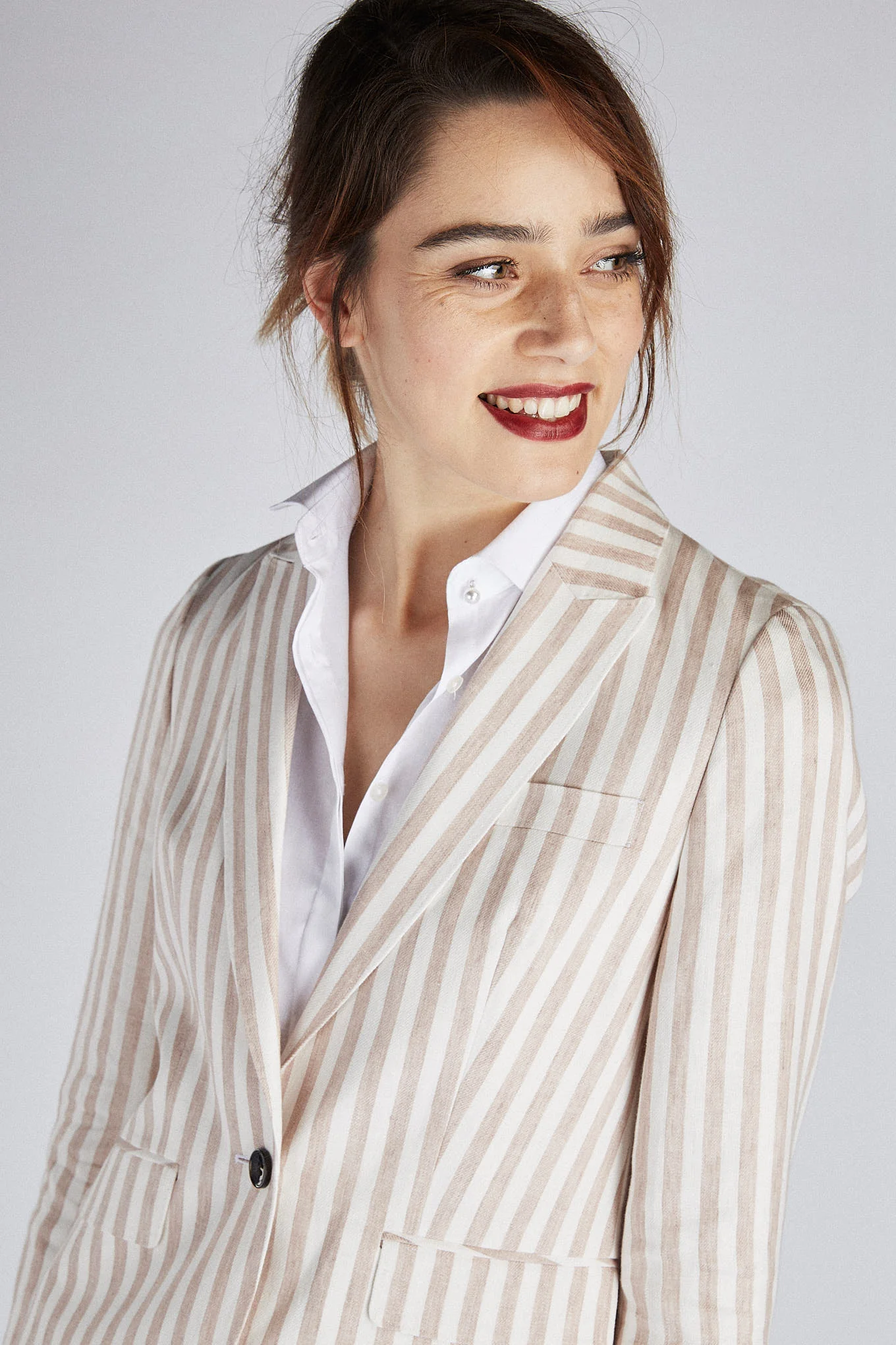 Women's Classic Slim Fit Linen Blazer - Image 4