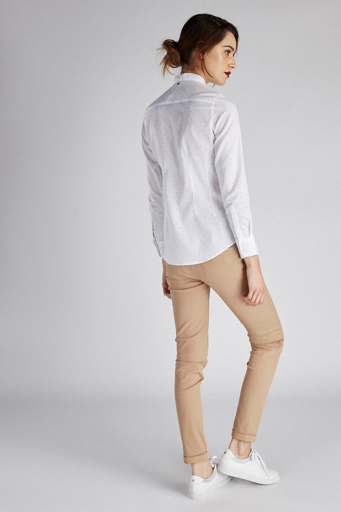 Women's Classic Slim Fit Shirt with Ribbon - Image 3