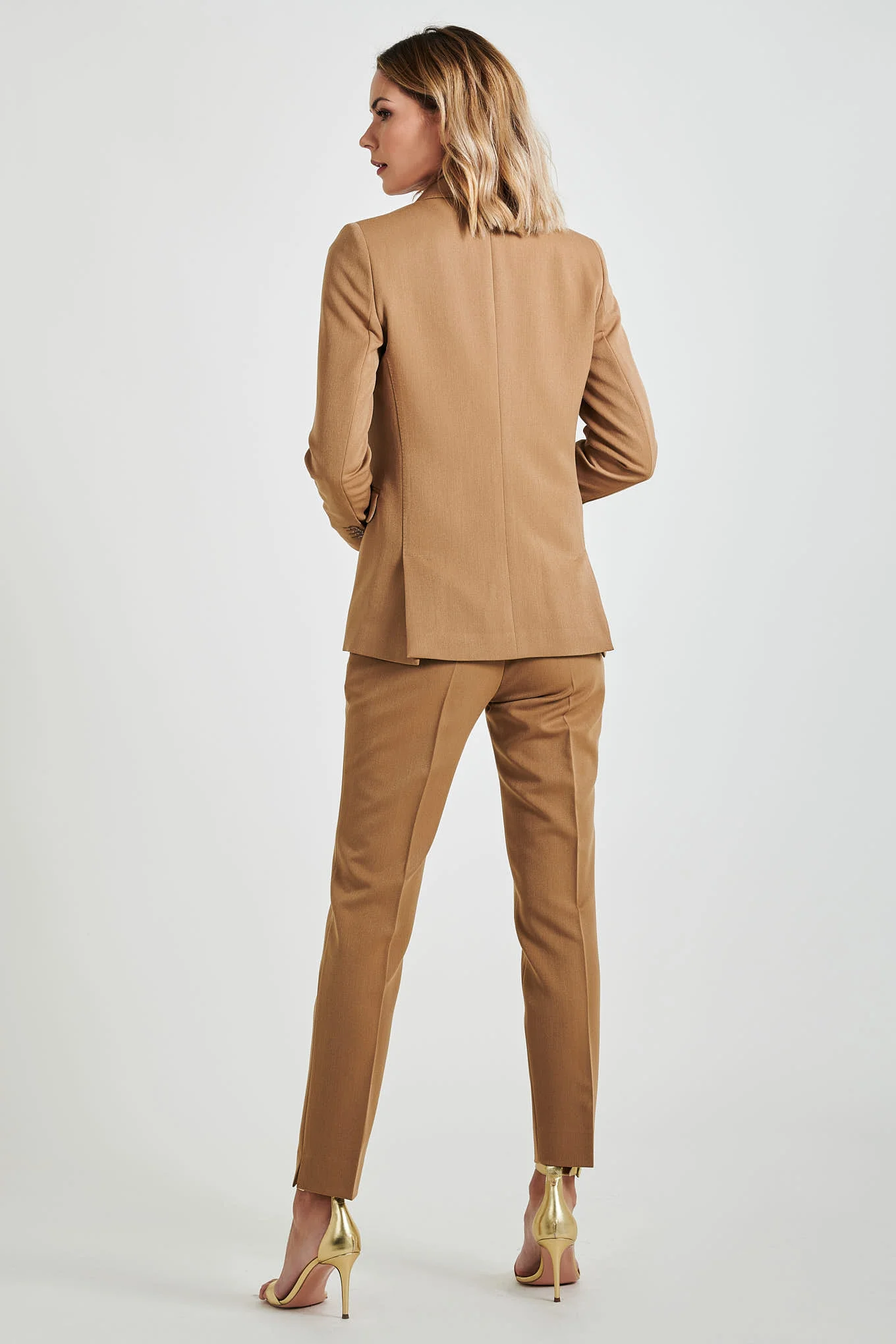 Women's Classic Slim Fit Suit - Image 2