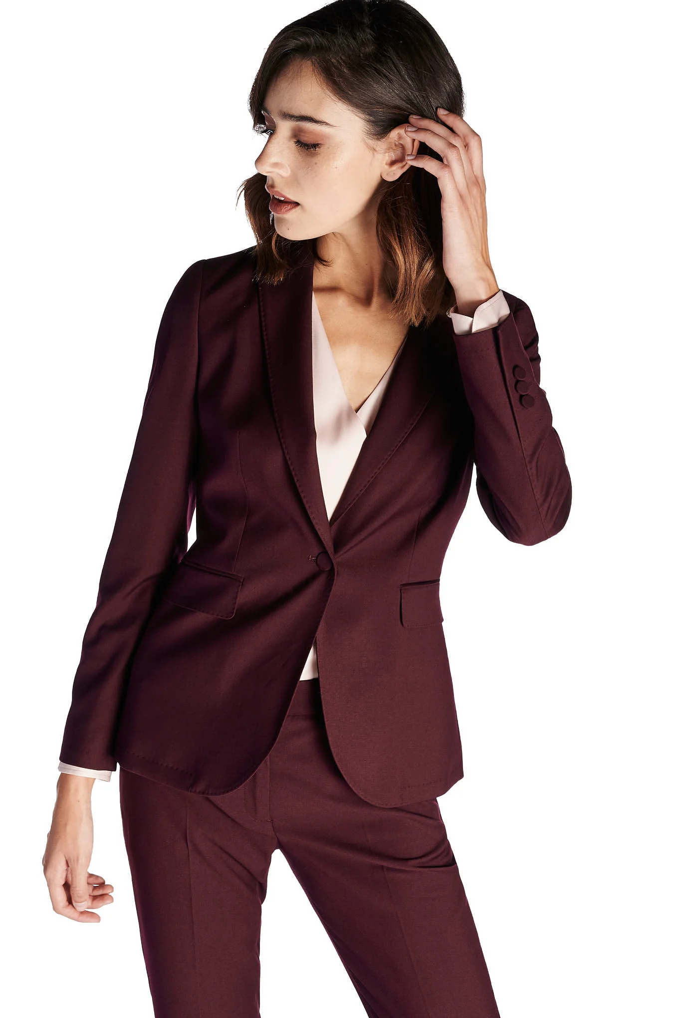 Women's Classic Slim Fit Travel Suit - Image 3