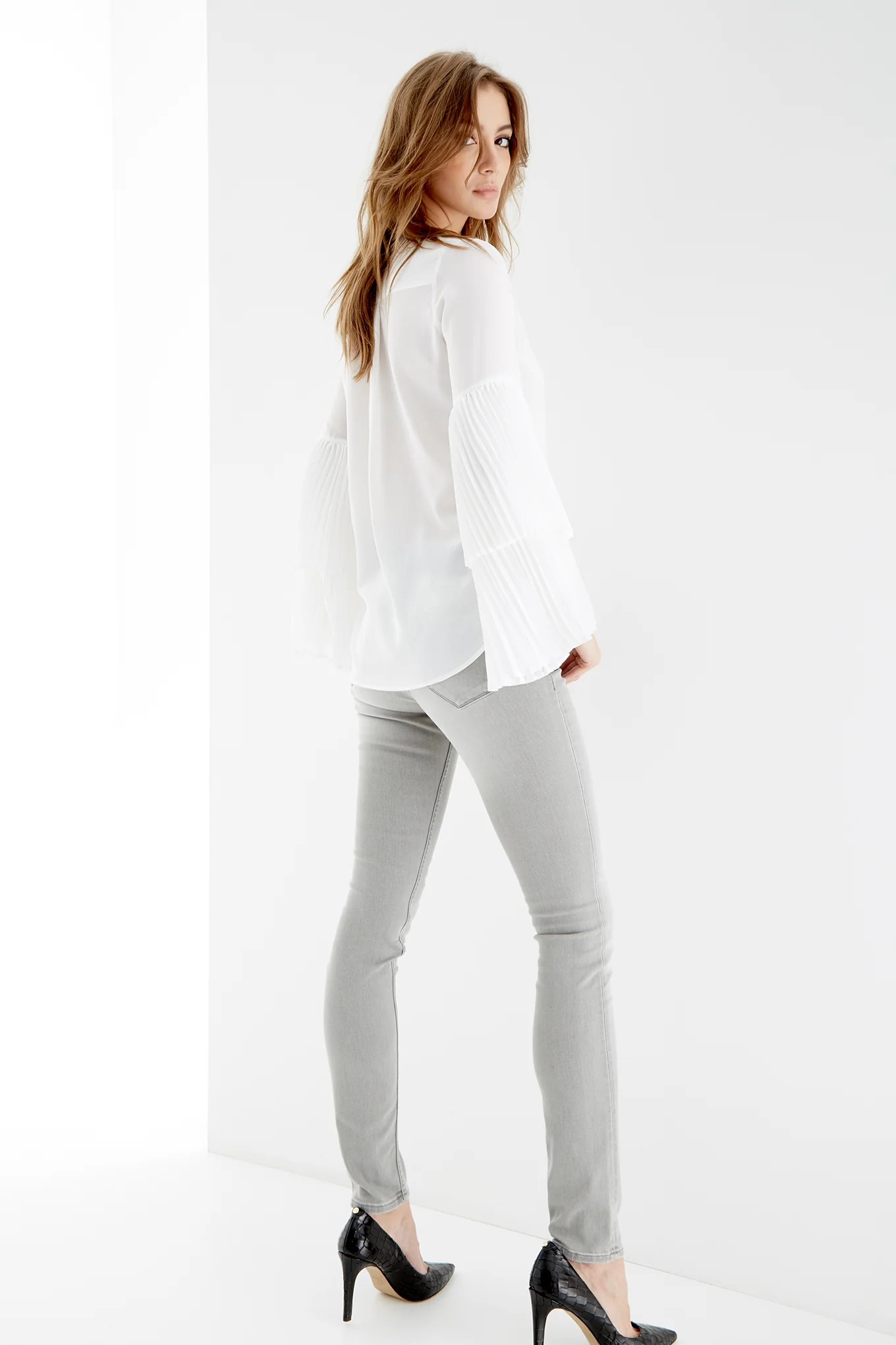 Women's Distressed Jeans