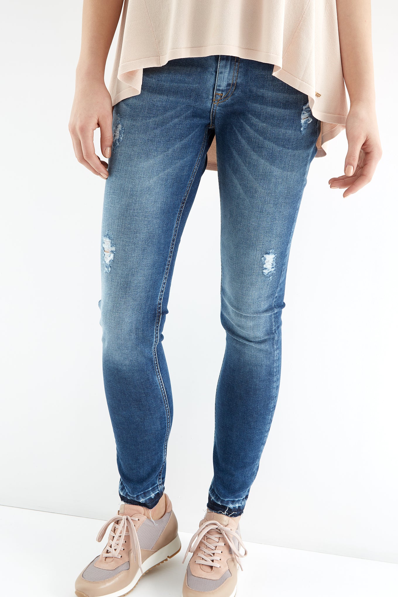 Women's Distressed Slim Fit Jeans - Image 2