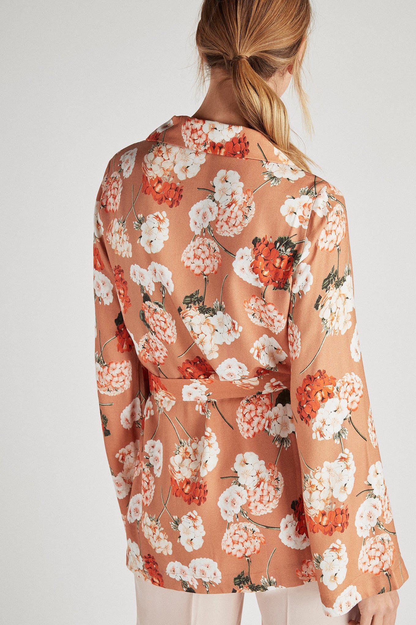Women's Fantasy Loose Fit Blouse - Image 5