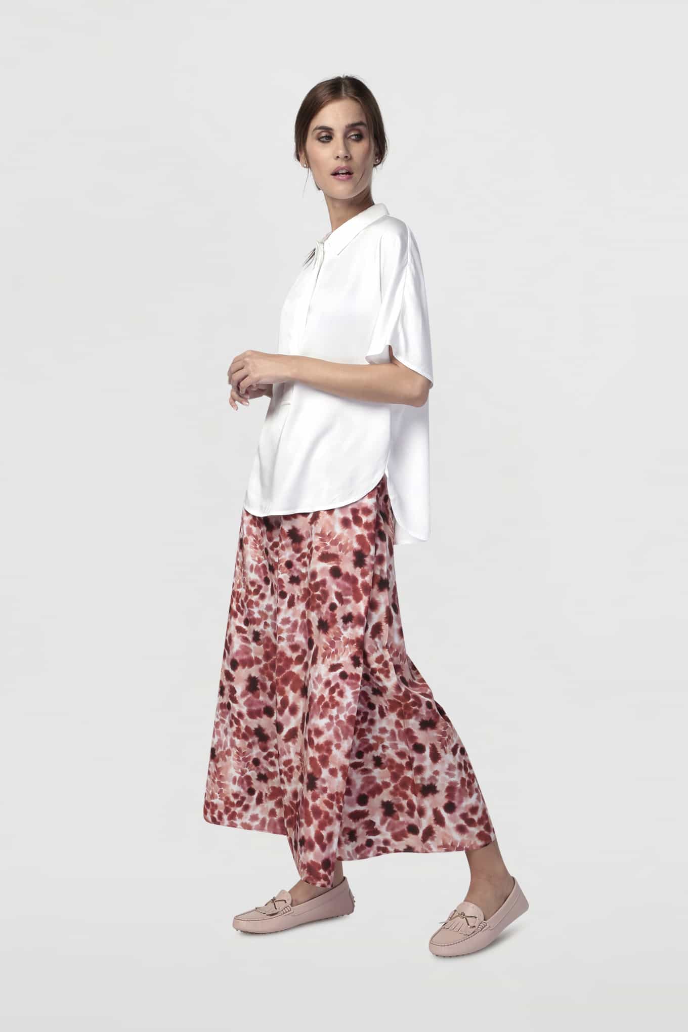 Women's Fantasy Loose Fit Trousers - Image 3