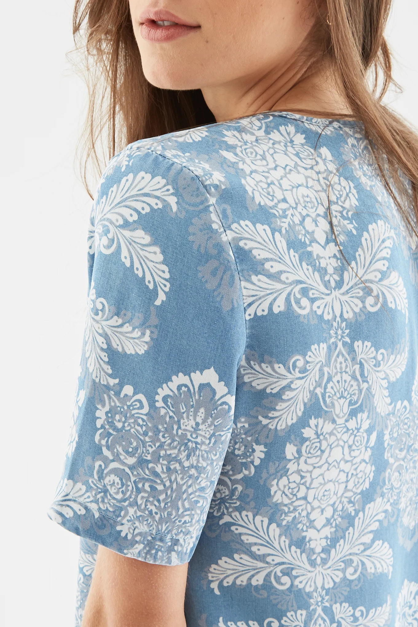 Women's Floral Blouse - Image 5