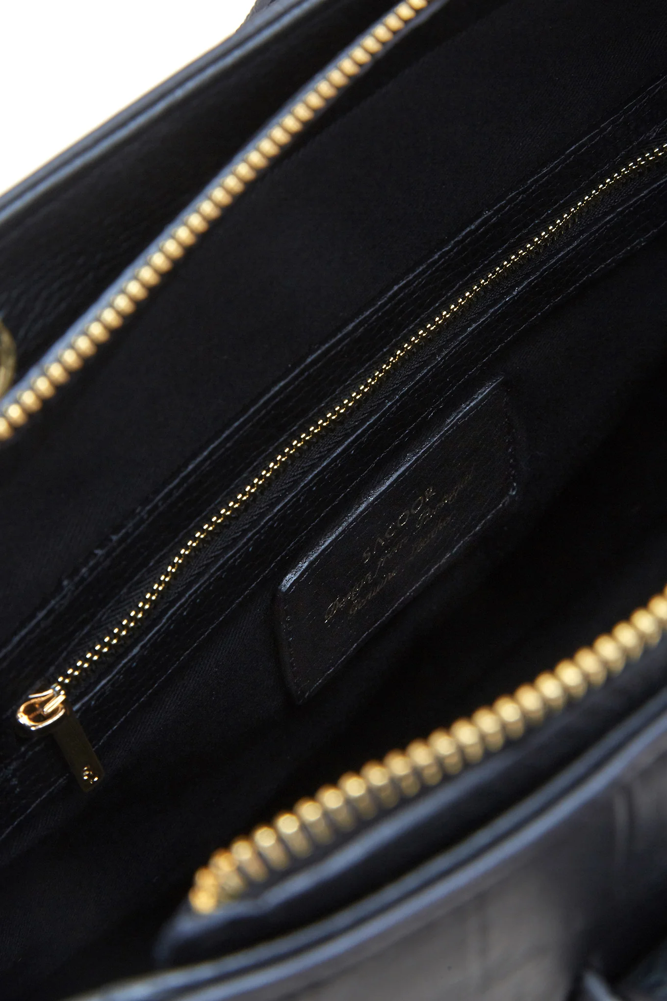 Women's Handbag - Image 4