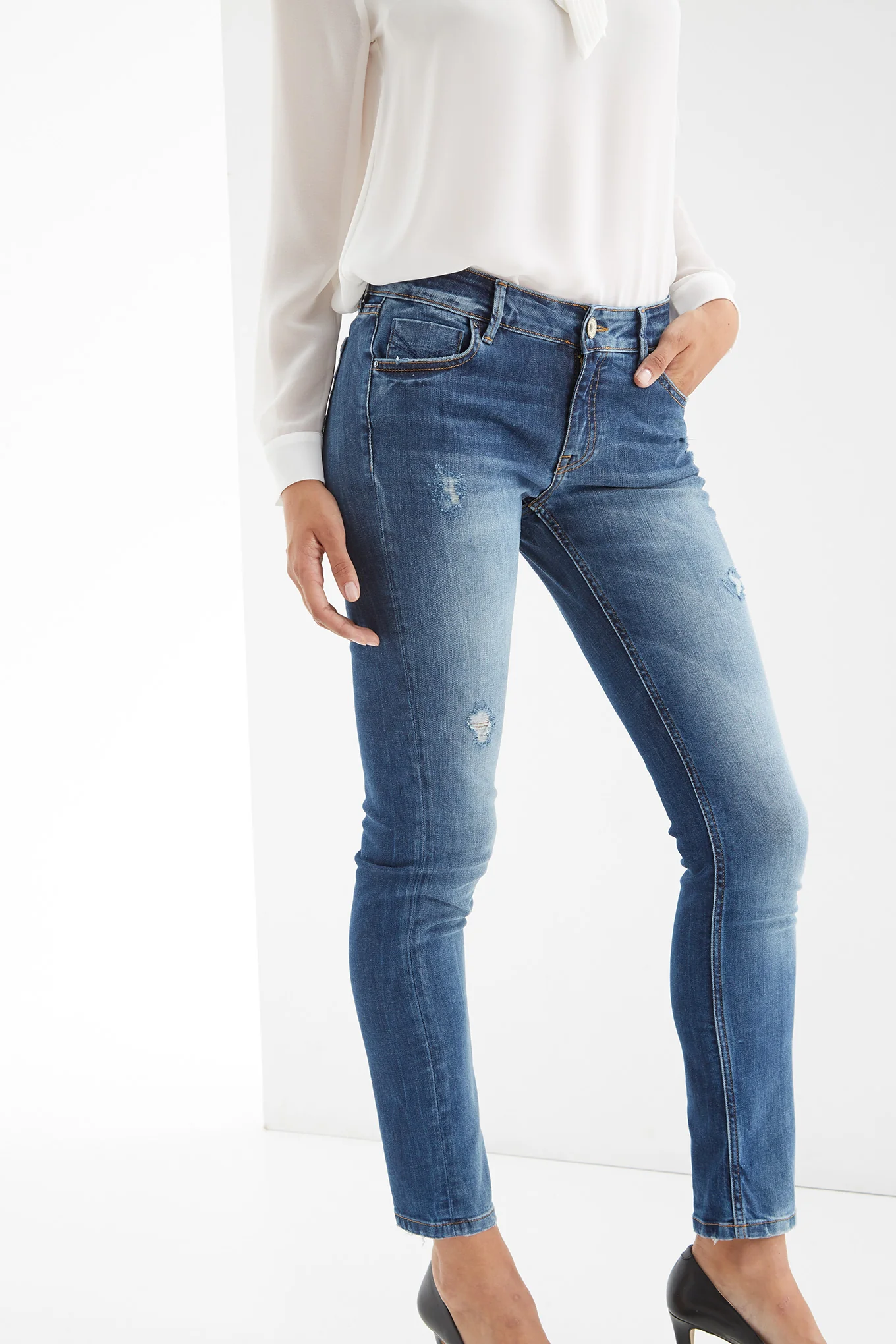Women's Jeans with Rips - Image 3