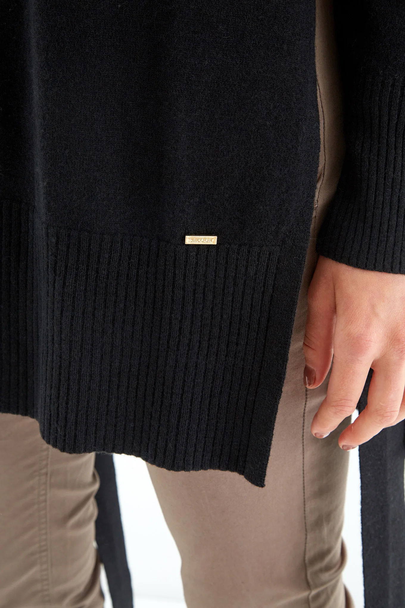 Women's Knitwear Jacket - Image 4