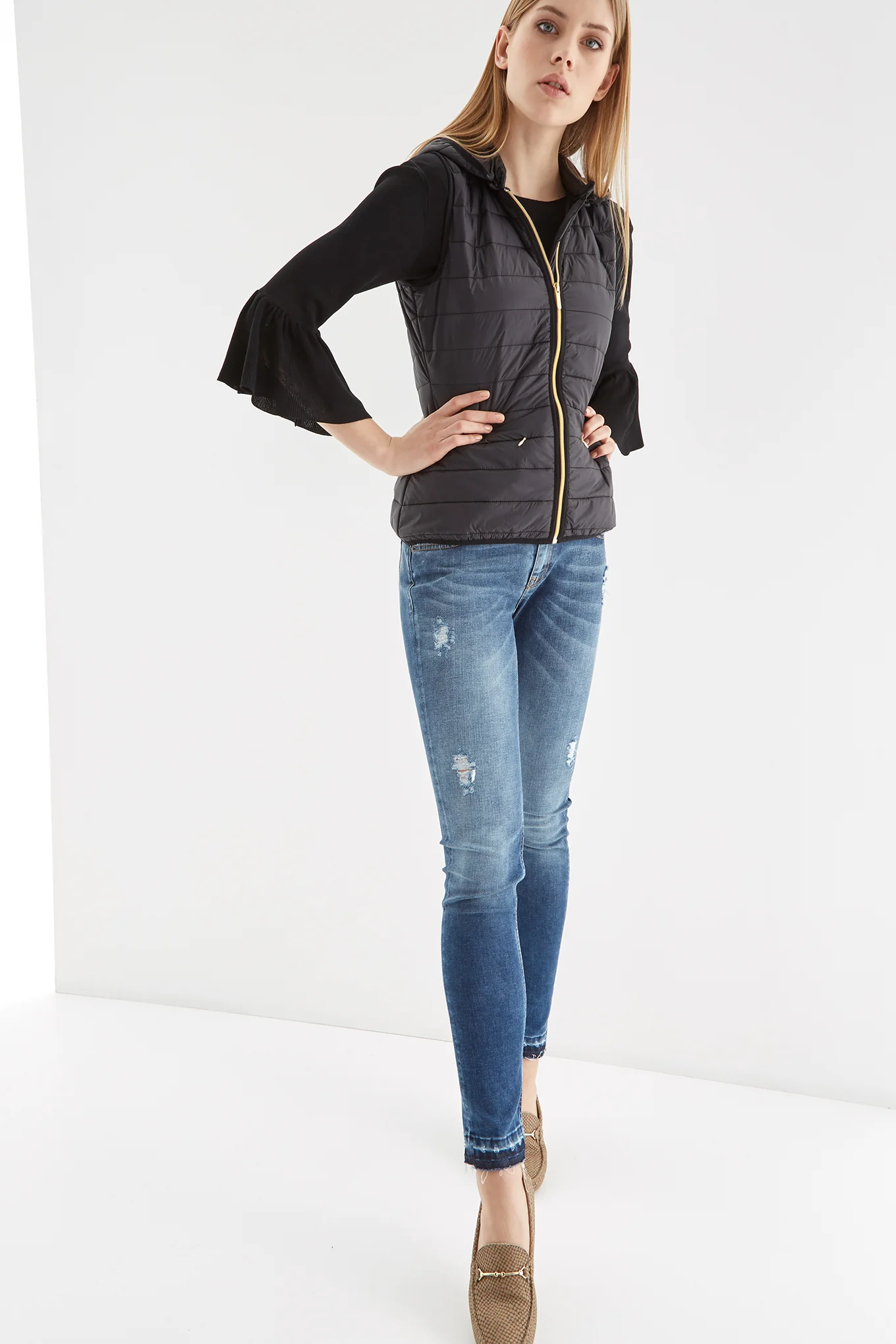 Women's Quilted Vest - Image 4