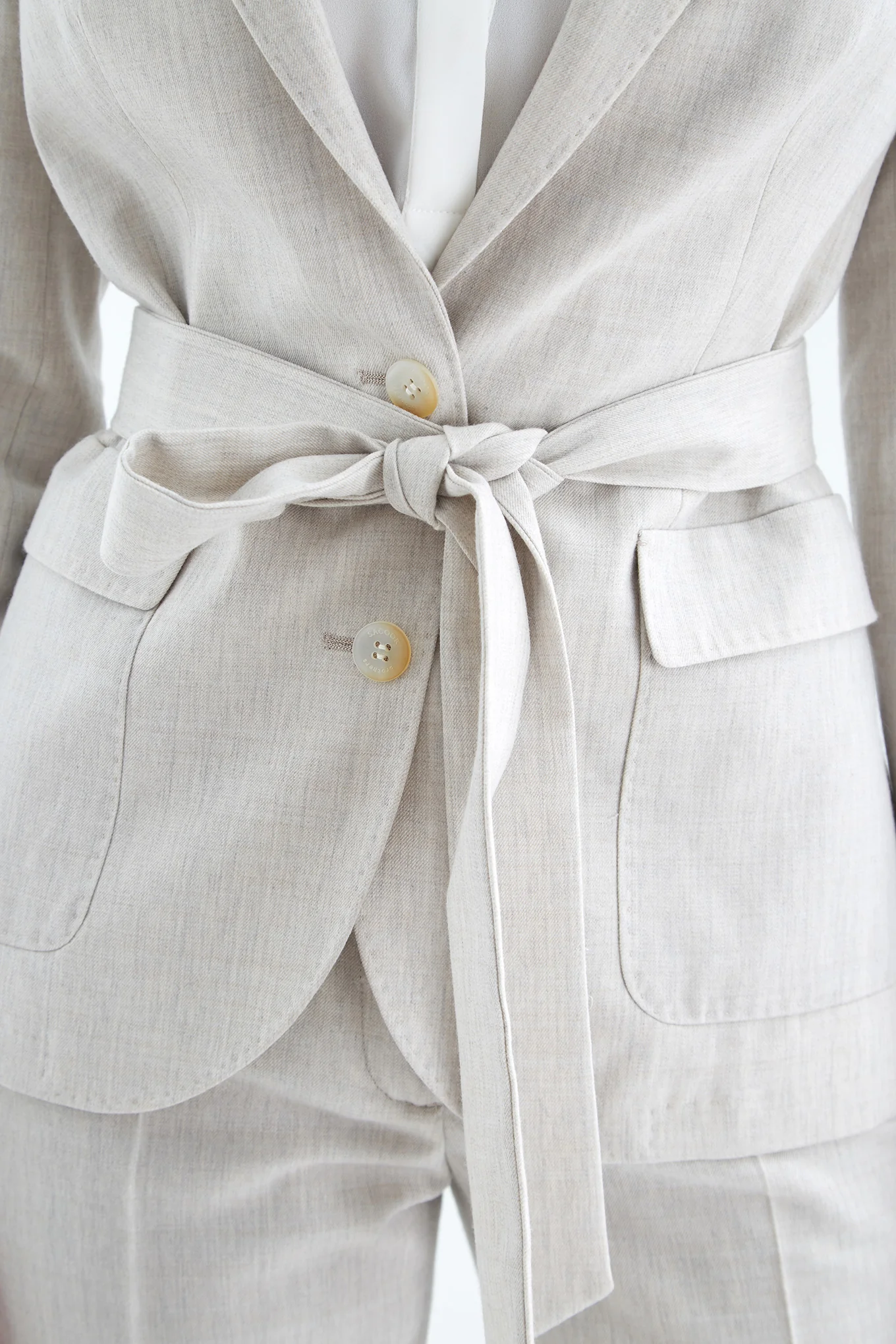 Women's Regular Fit Suit - Image 4