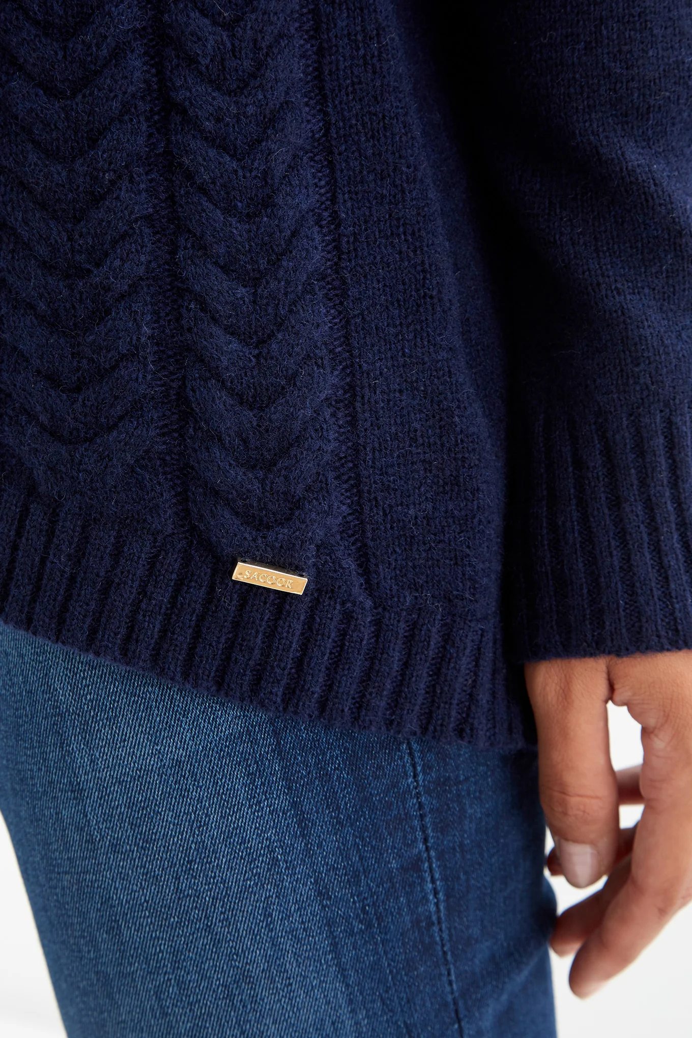 Women's Relaxed Knitwear Sweater - Image 5