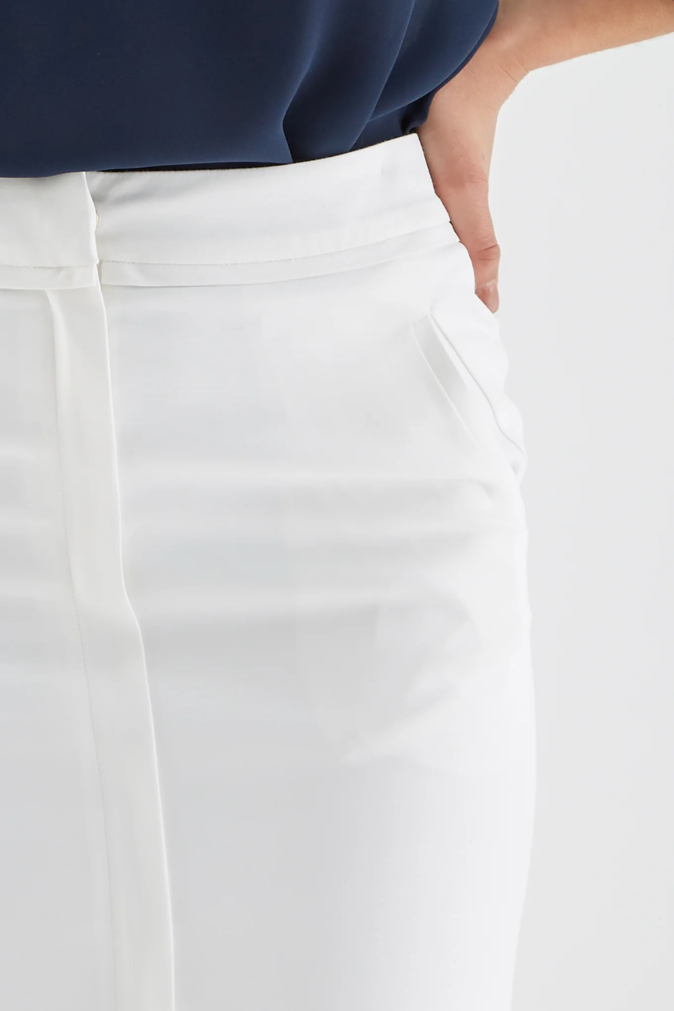 Women's Slim Fit Skirt - Image 8