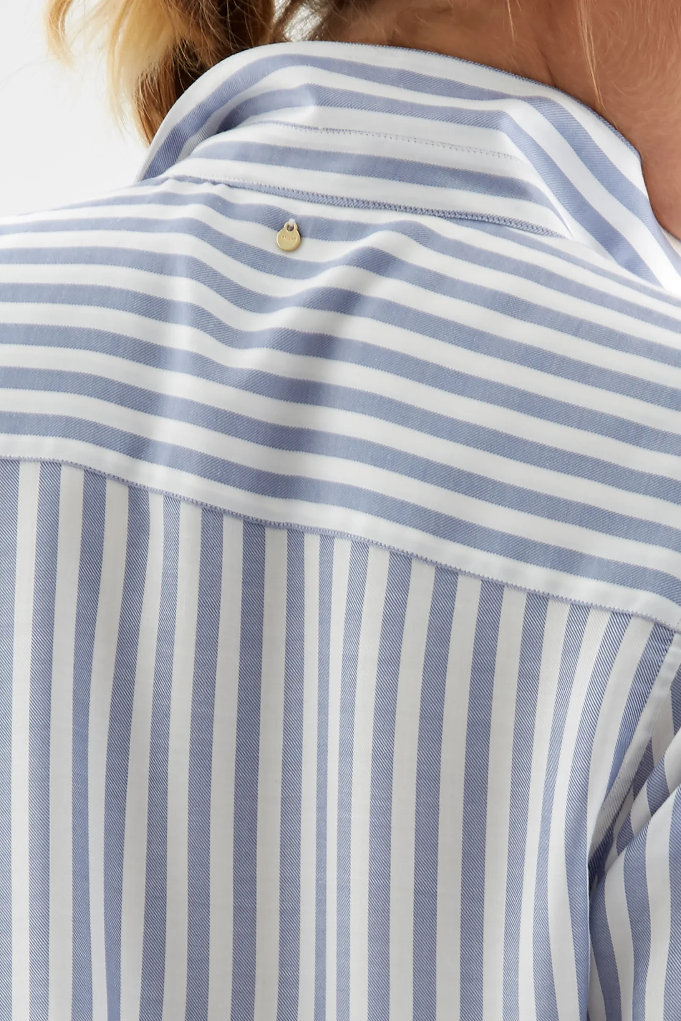 Women's Striped Shirt - Image 5
